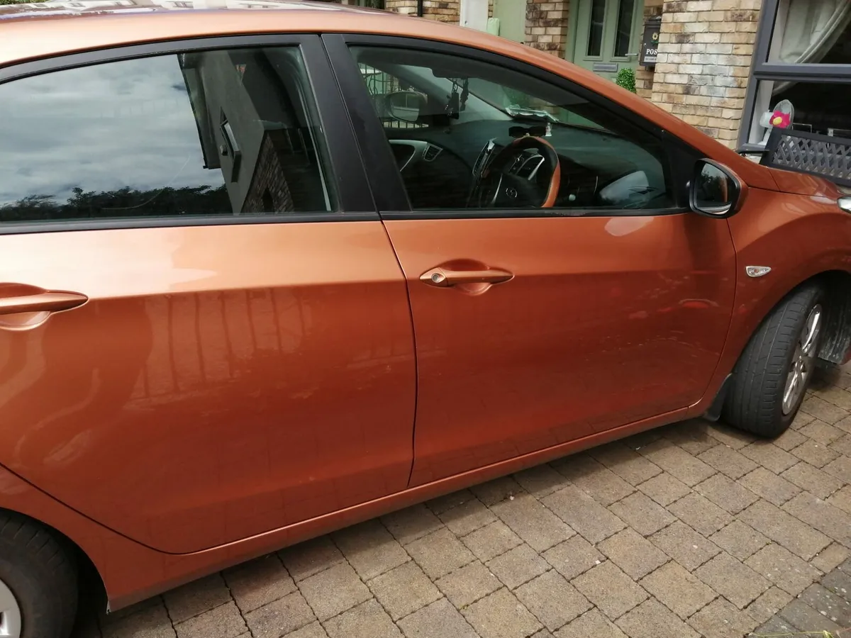 Hyundai i30 2017 - Image 3