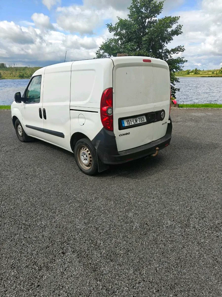 Vauxhall/ Opel Combo - Image 3