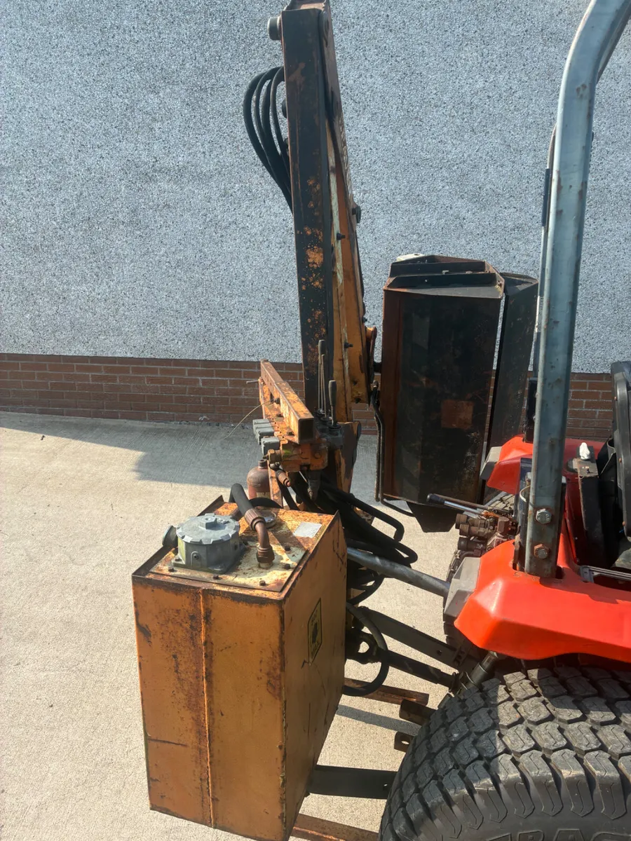 Beaver P9 compact hedgecutter - Image 3