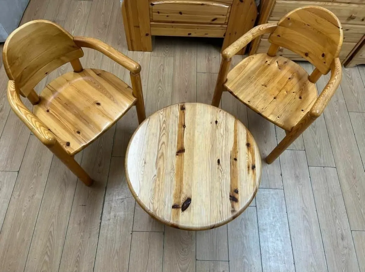 Pair designer 1970s pine chairs, matching table - Image 2