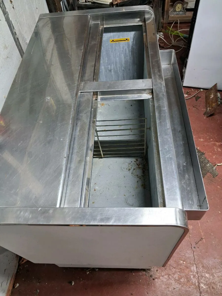 Bottle cooler under counter - Image 2