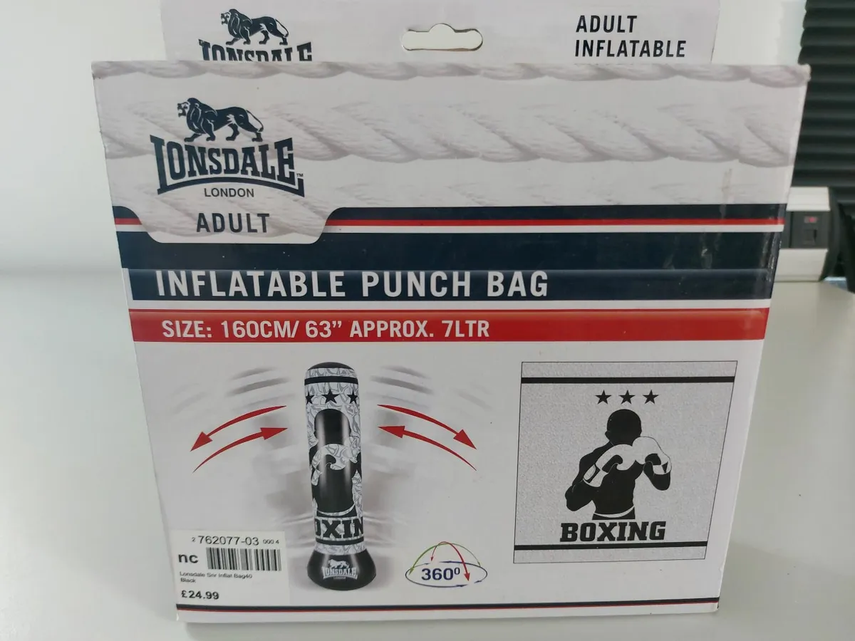 Inflatable punch bag