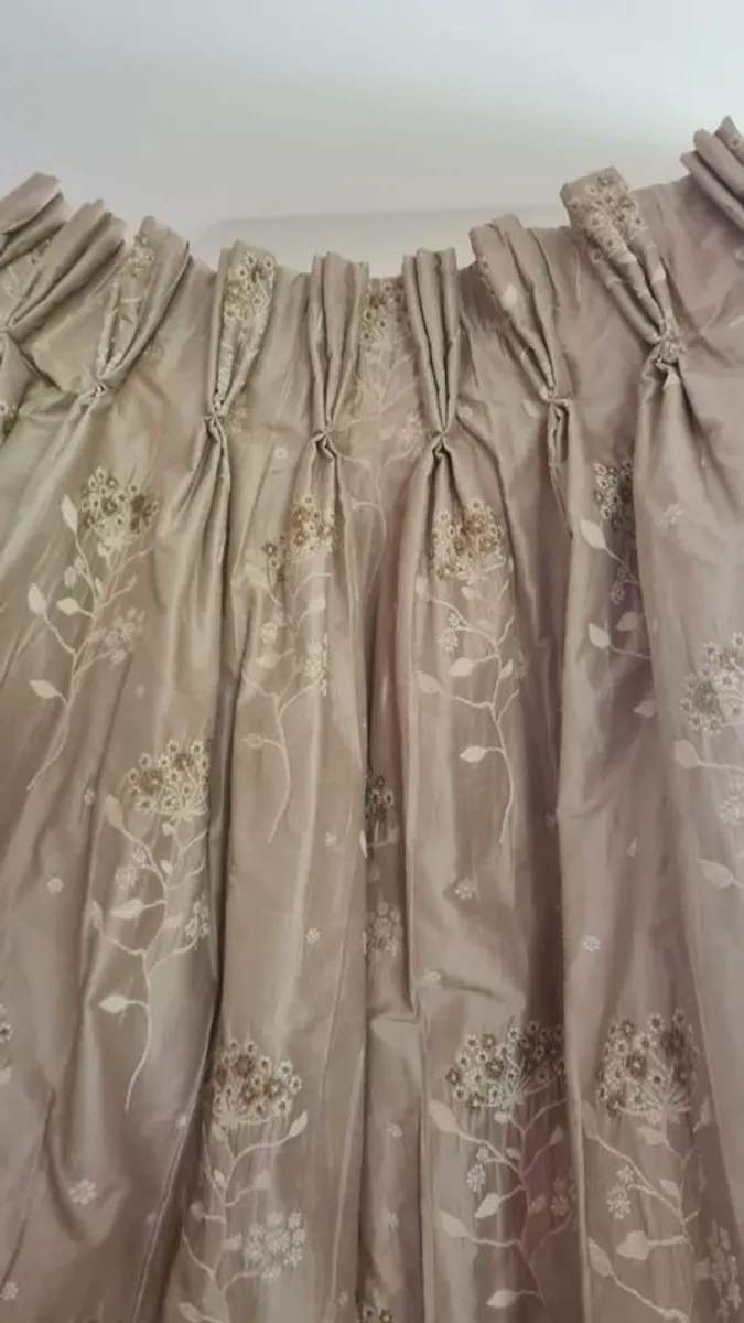 Curtains - Hand stitched French pleats - Image 1