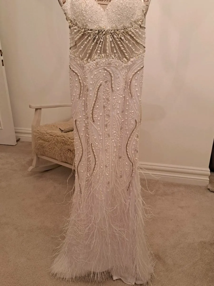 Wedding dress - Image 1