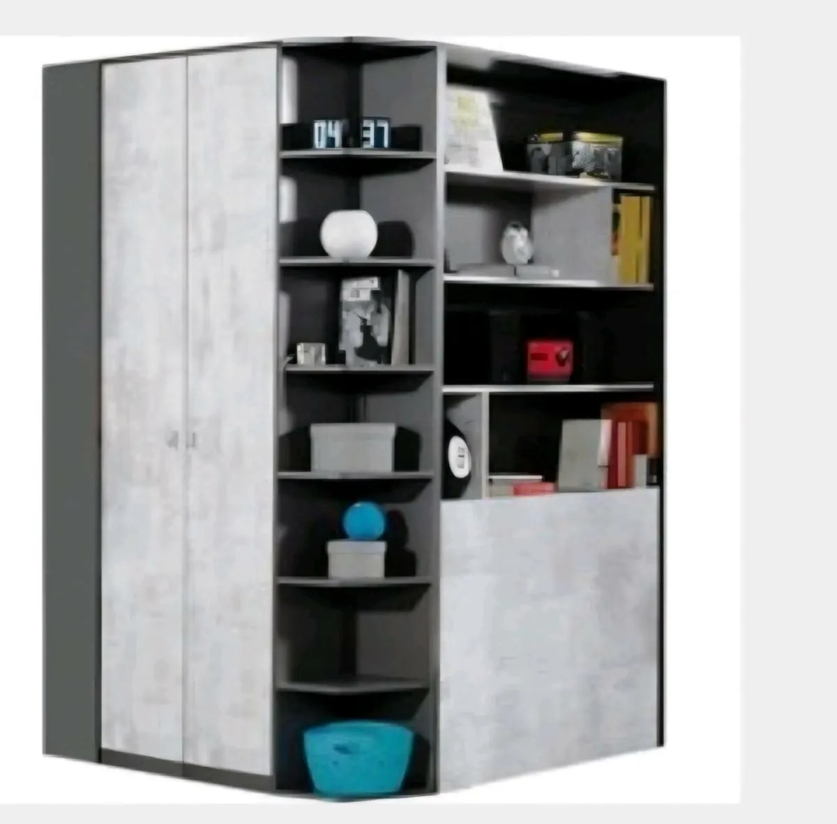Walkin wardrobe and desk - Image 1