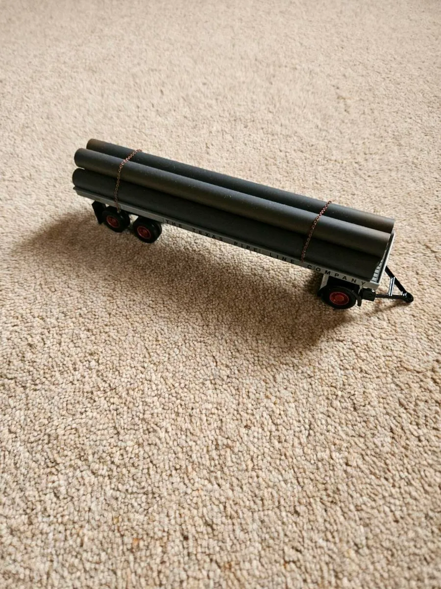 Corgi Trailer with Pipe Load - Image 4
