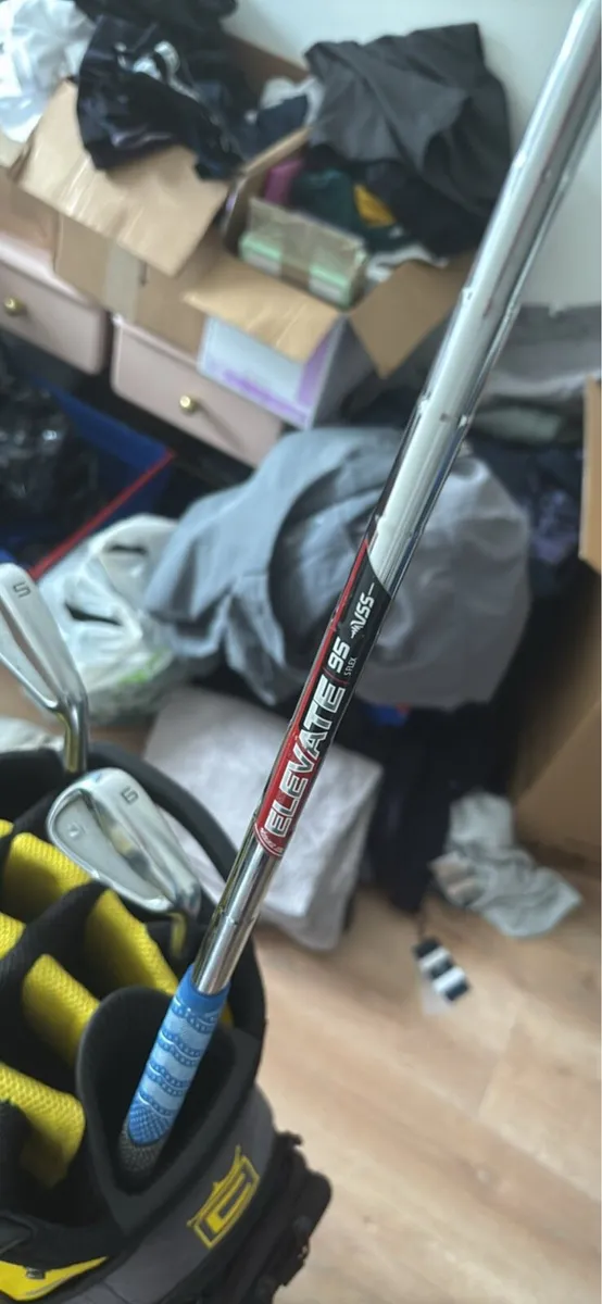 Taylormade irons - Image 2