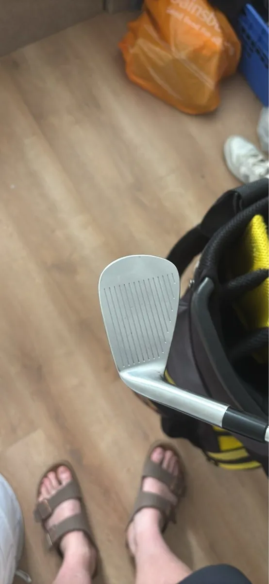 Taylormade irons - Image 4