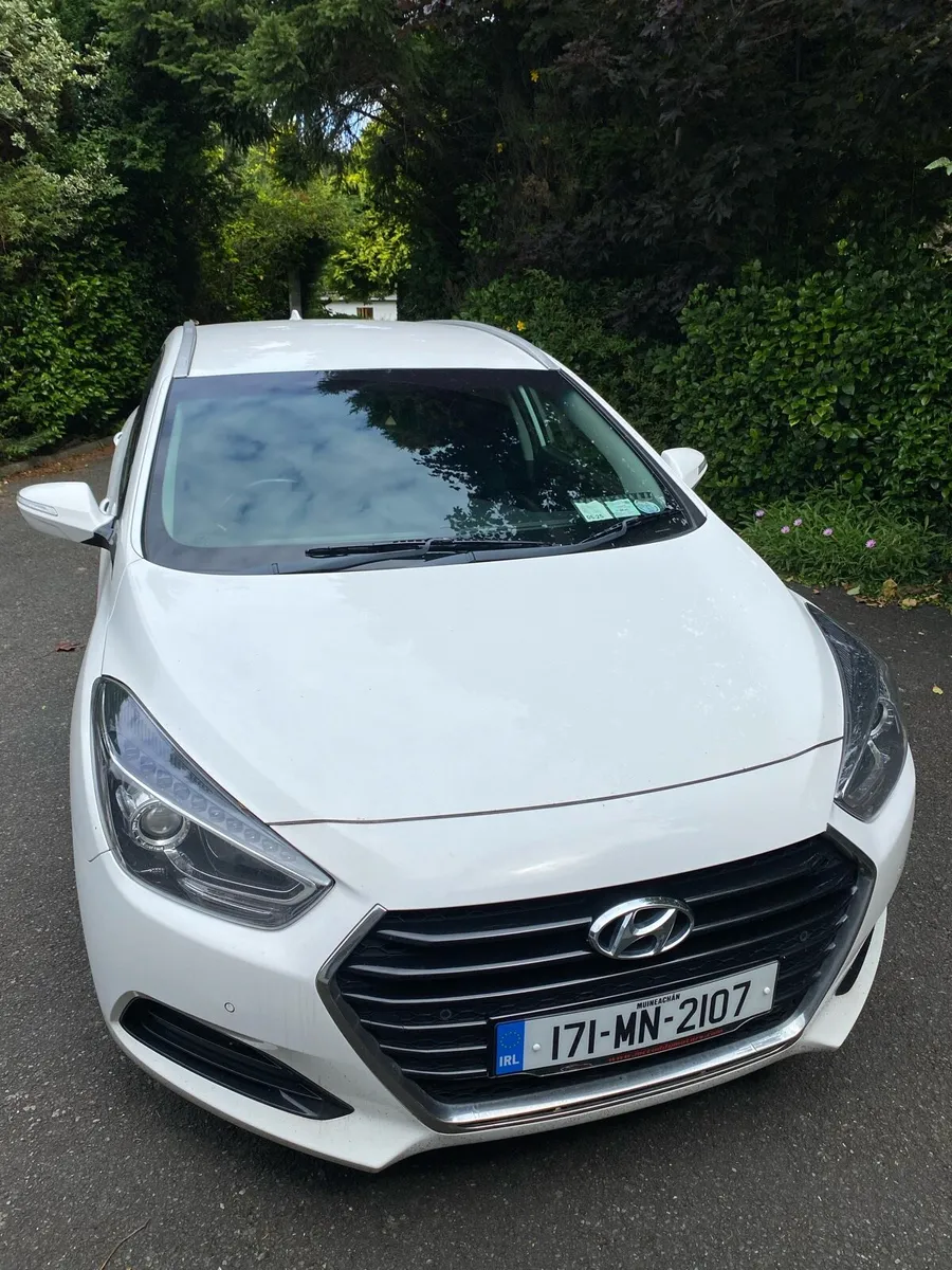i40 SE 1.7 CRDi 141 PS Nav Bd 5, Estate, 1685cc - Image 3