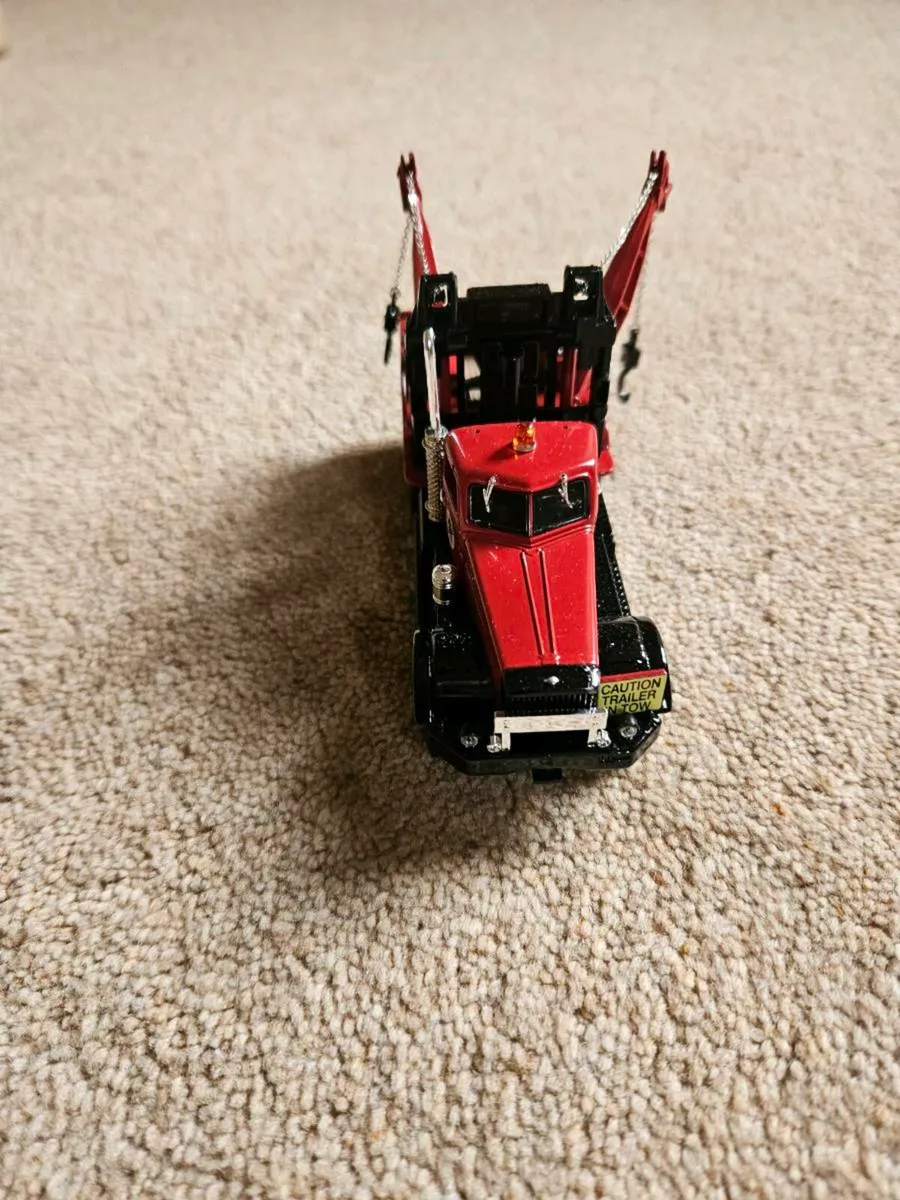 Corgi Texaco Tow Truck Wrecker - Image 1