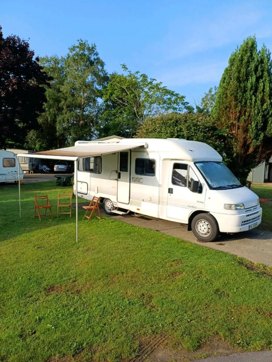 Motorhome Campervan - Image 1