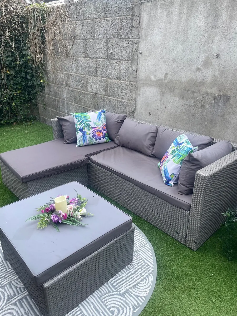 Furniture garden