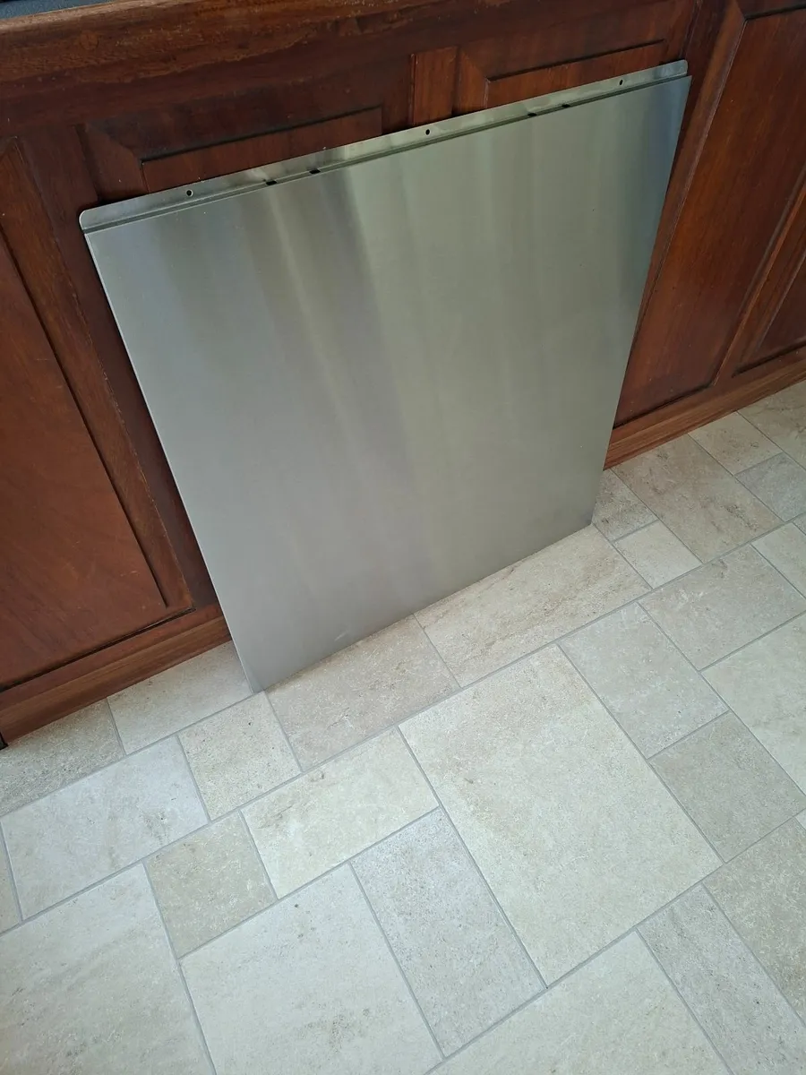 stainless steel splashback