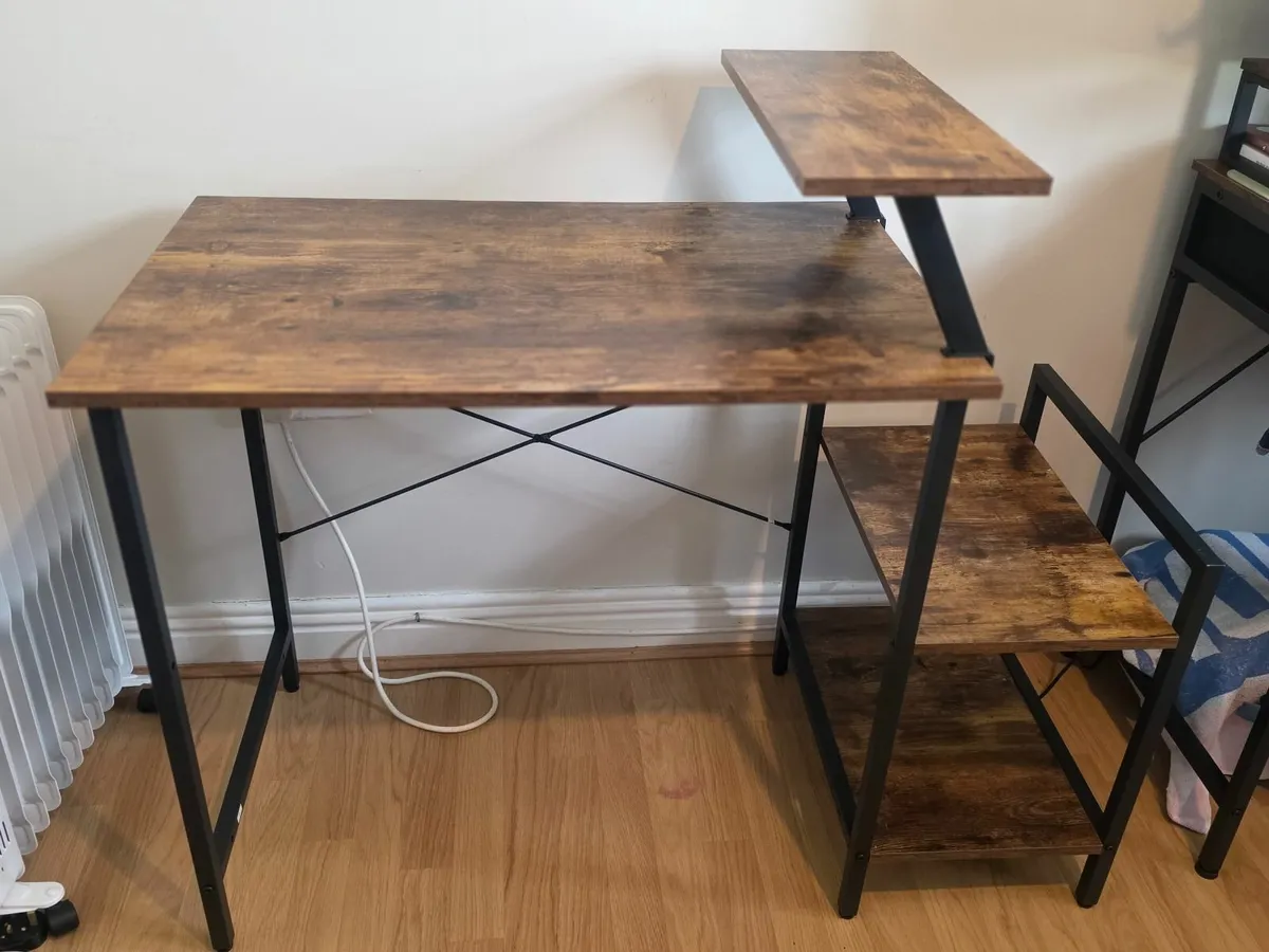 Desk & free chair - Image 1