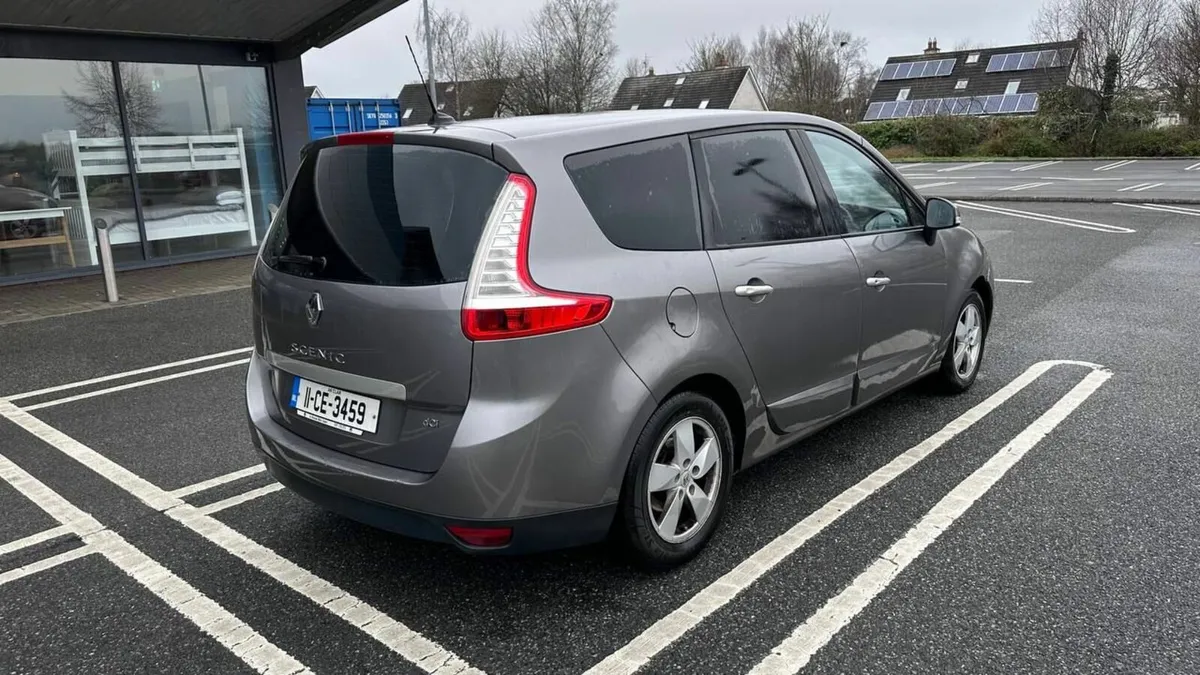Renault Grand Scenic 2011 - Image 4