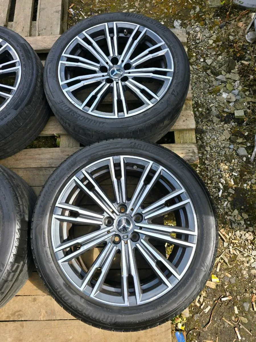 18" 5x112 Mercedes Staggered Alloys - Image 2