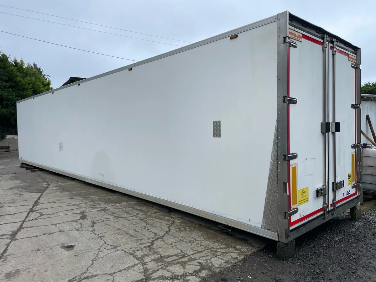 Insulated storage container - Image 1