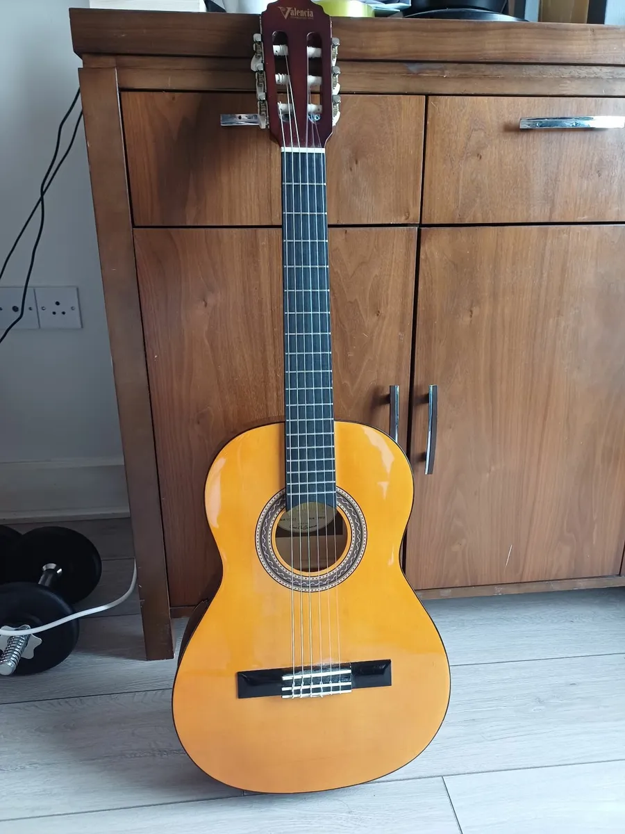 Acoustic guitar nylon Valencia 3/4 size - Image 1