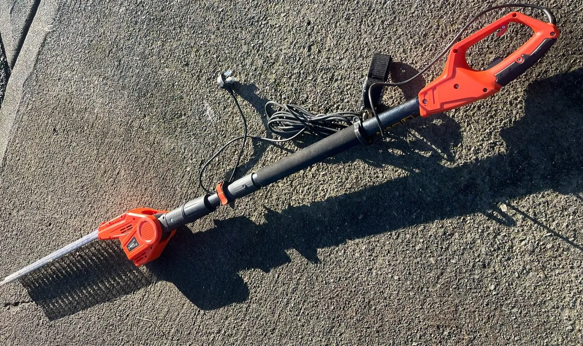 Hedge Cutter - Image 1