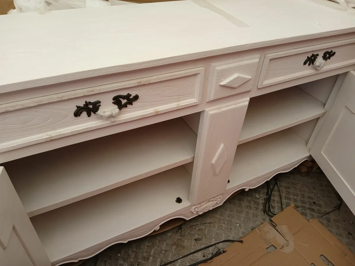 Traditional dresser cabbinet old style new - Image 2