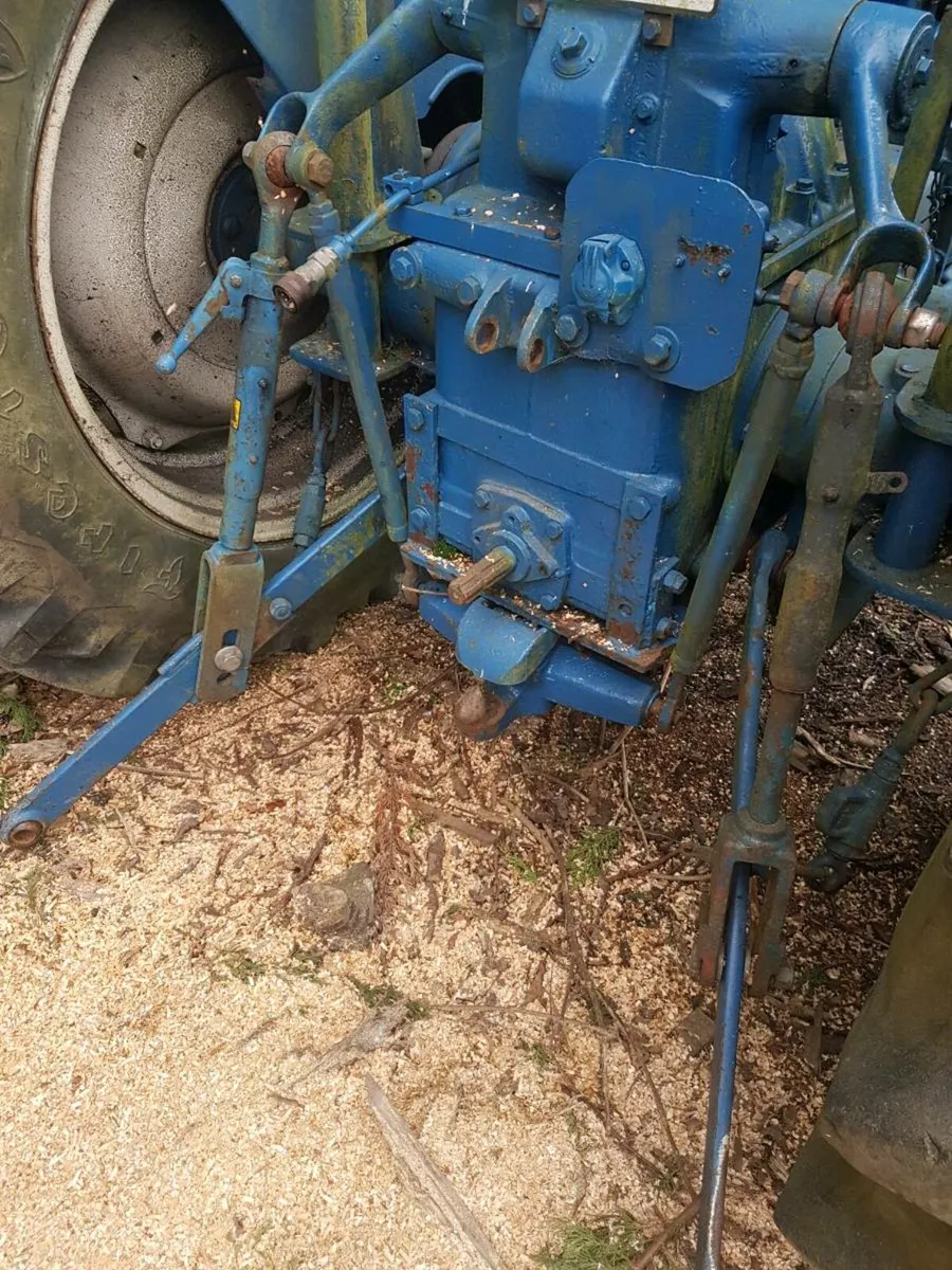 Major  six cylinder - Image 3