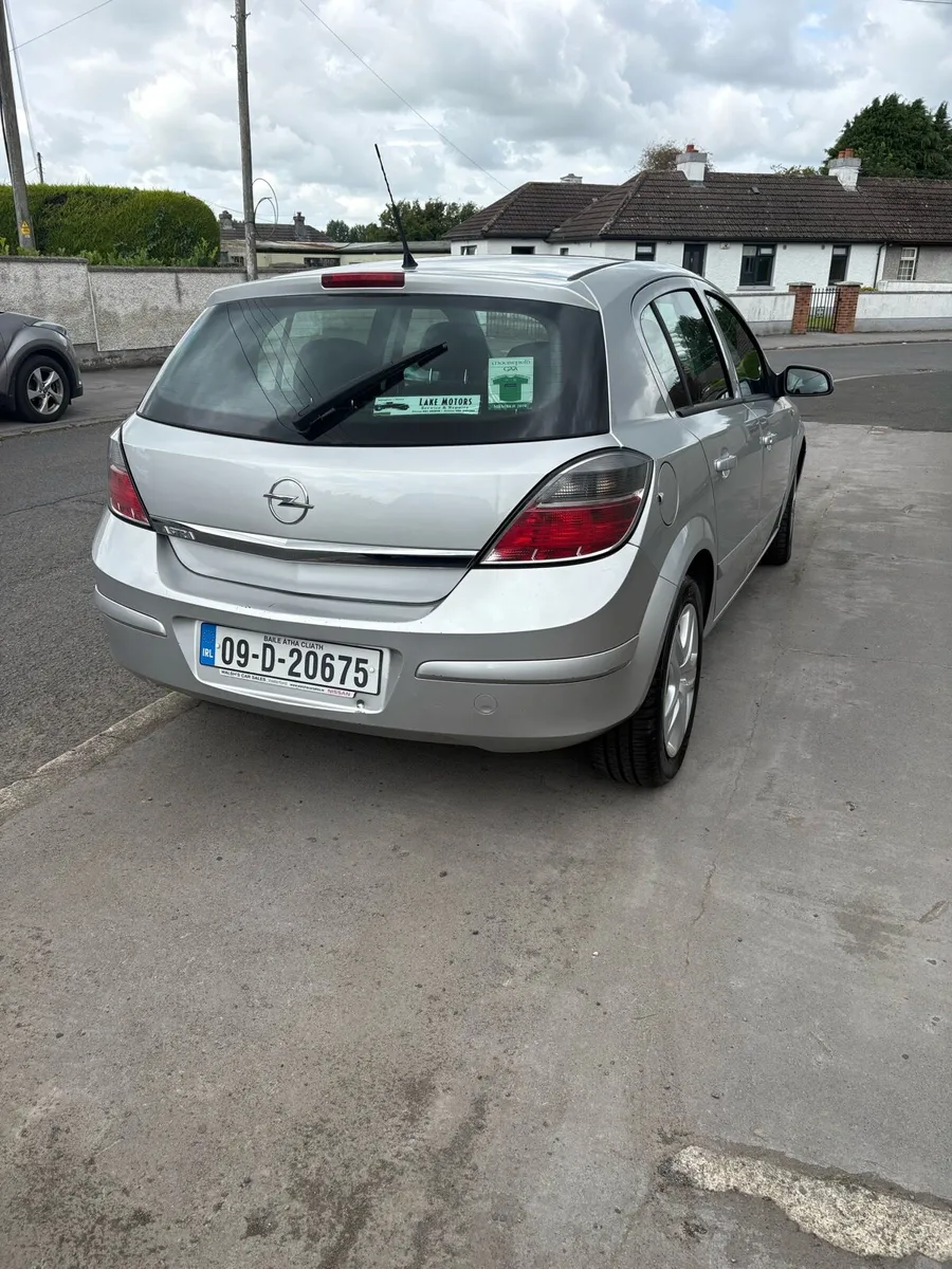 Car - Image 2