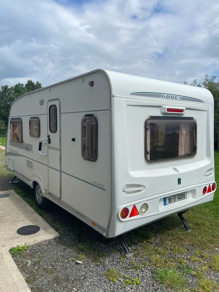 Abbey 5 Berth with awning - Image 3