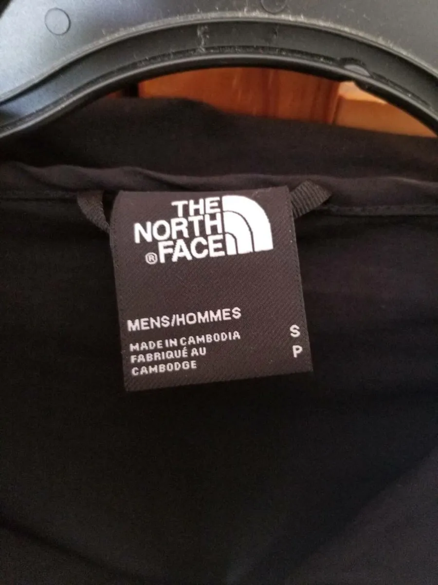 North face jacket...New - Image 4