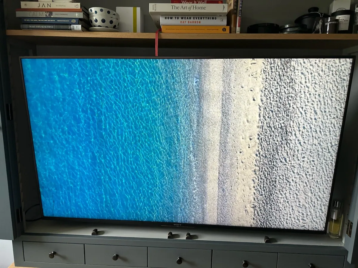 55 Inch 4K TV Sony Bravia - Image 2