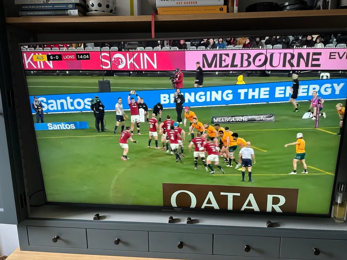 55 Inch 4K TV Sony Bravia - Image 3
