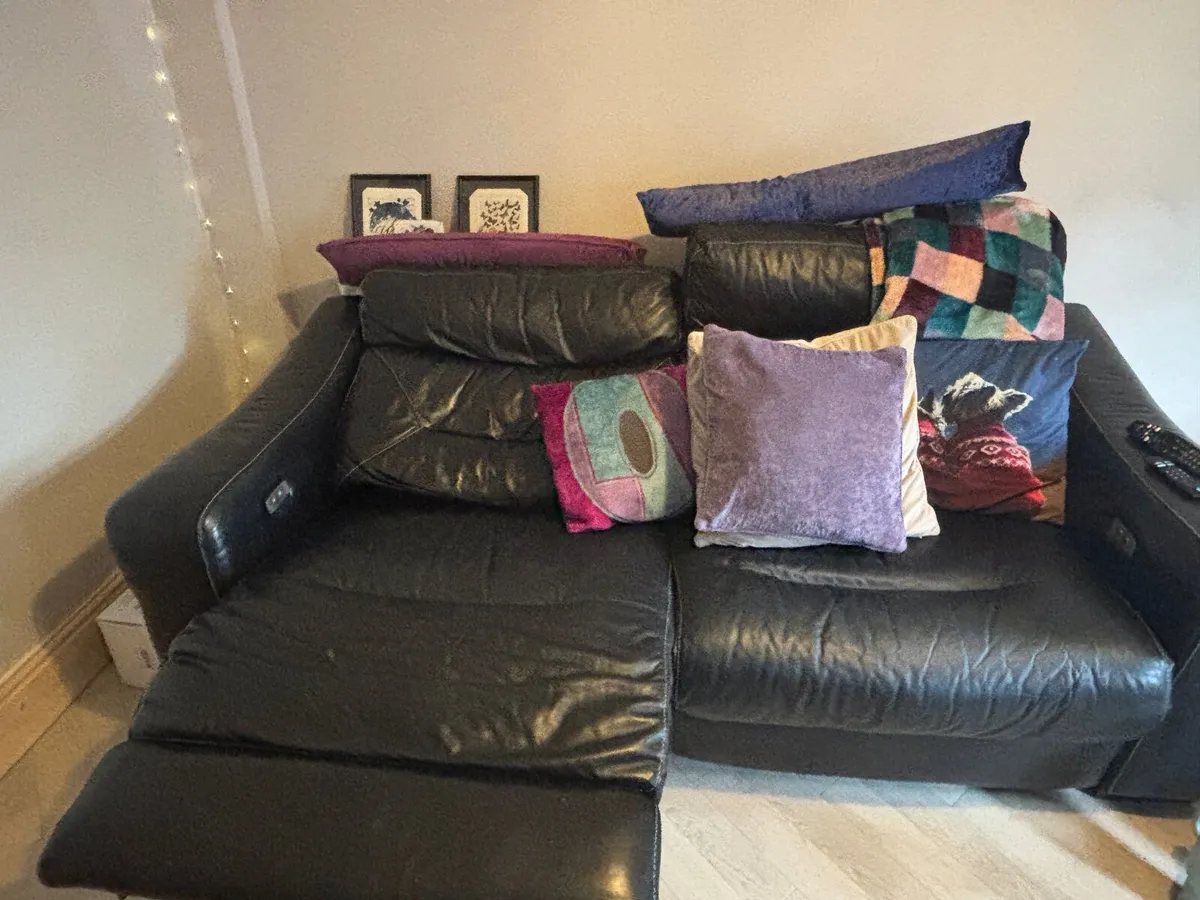 Sofa - Image 3