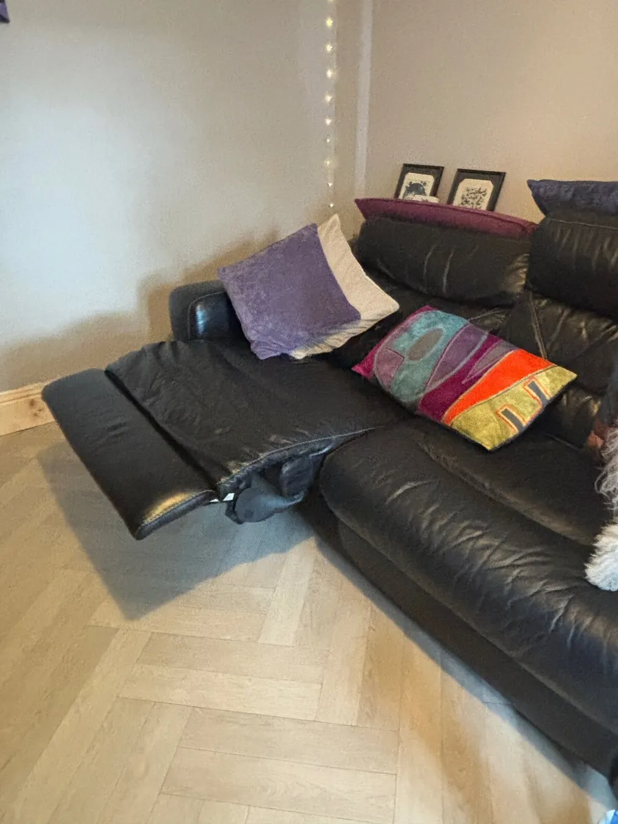 Sofa - Image 4