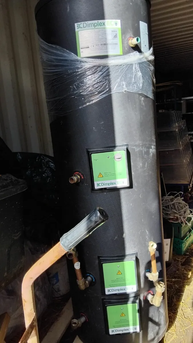 Dimplex EC 210ltr tank - Image 4