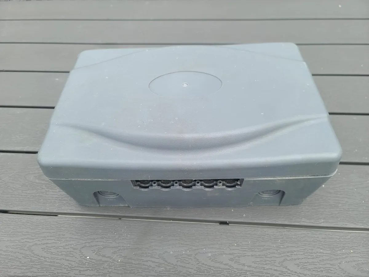 Petsafe Radio Fence - Image 2