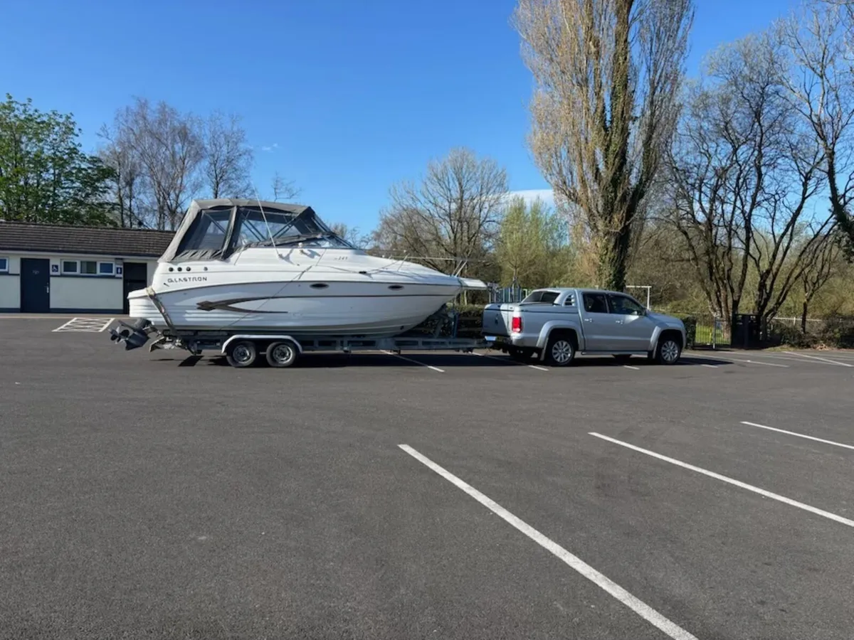 Boat - Image 1