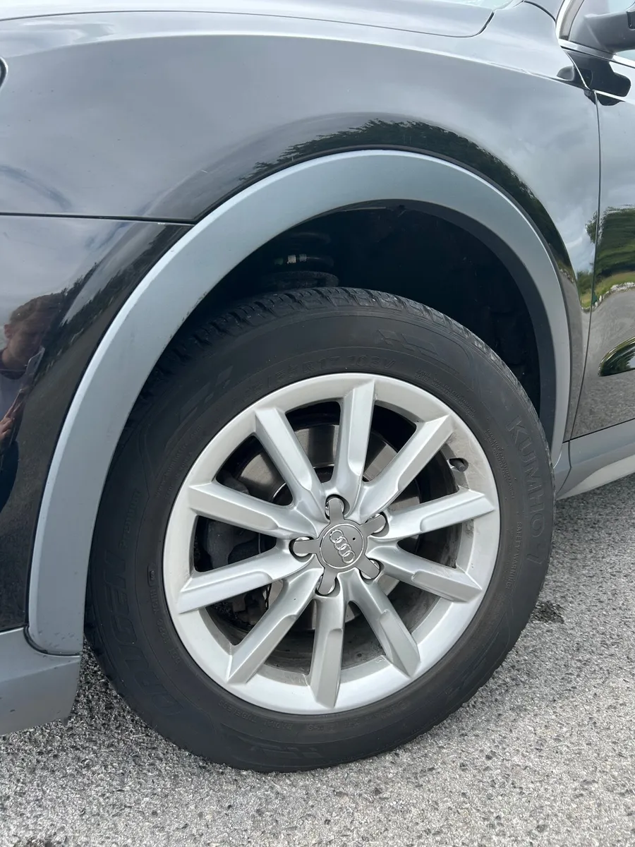 Audi Q3 2016 - Image 4