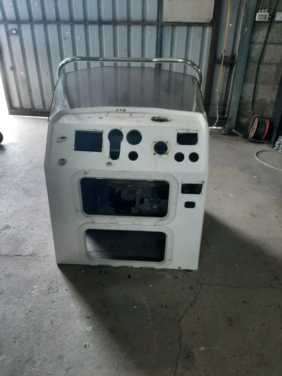 Console - Image 4
