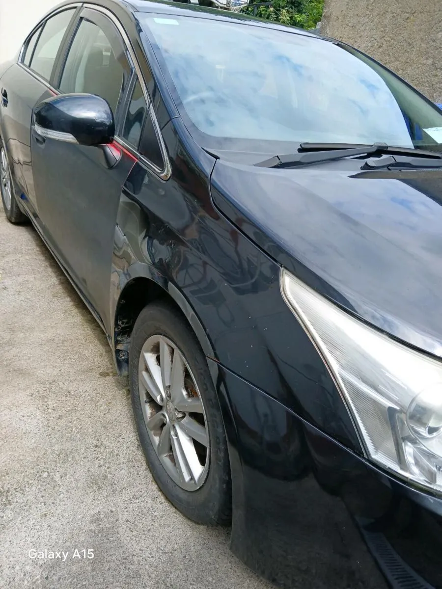 Toyota avensis - Image 4