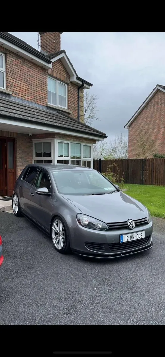 Volkswagen Golf 2012 - Image 1