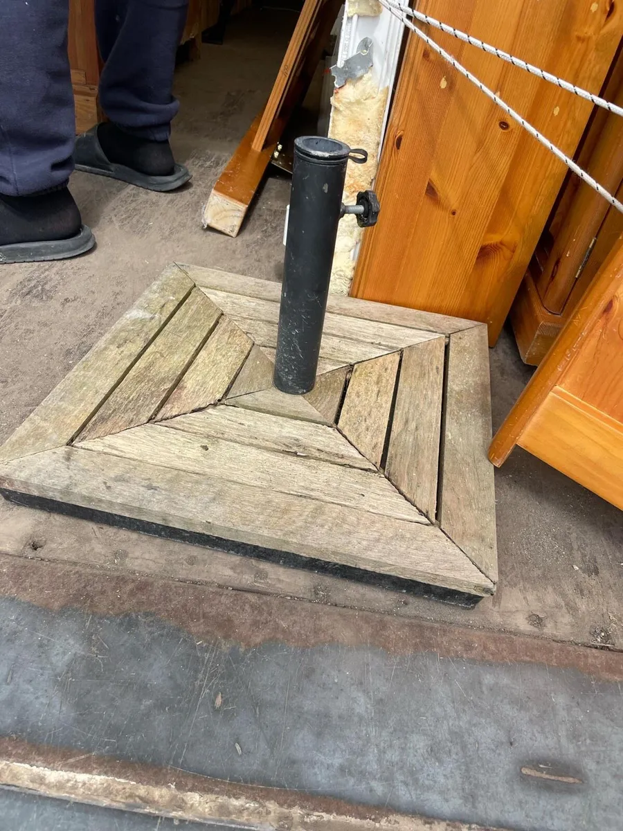 Parasol / Umbrella stand - Image 2