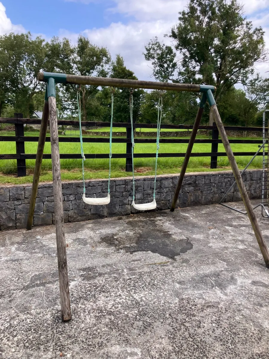 Swing - Image 1