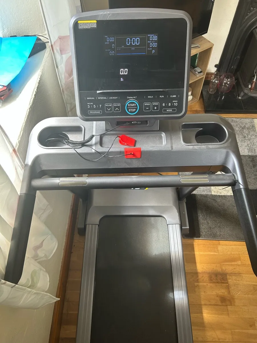 Treadmill - Image 4