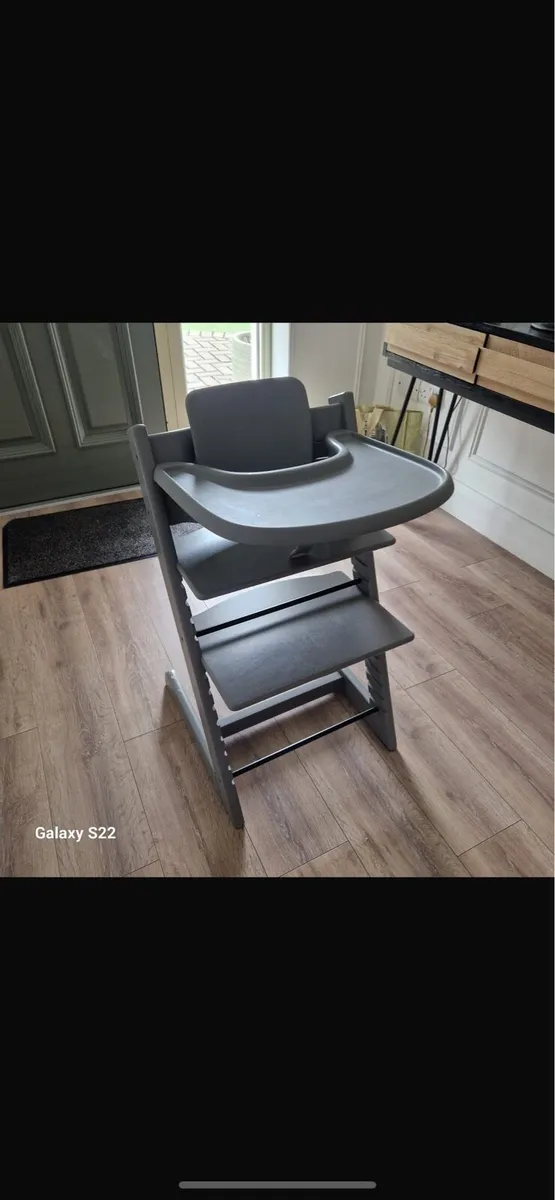 Tripp trap Stoke high chair - Image 2
