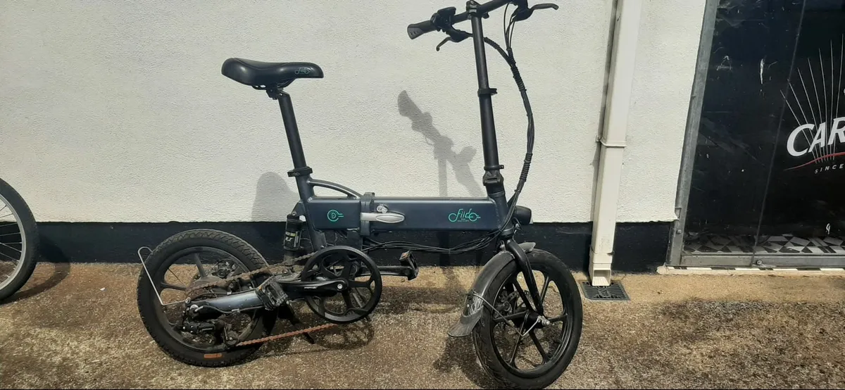 Electric bike - Image 2