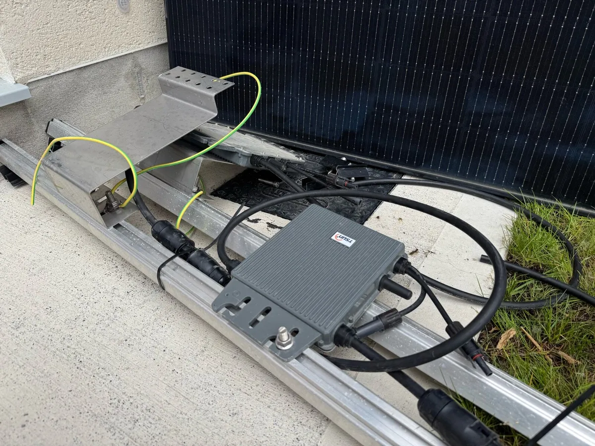 Complete Plug & Play Solar Panel System – 1.17 kWp - Image 3