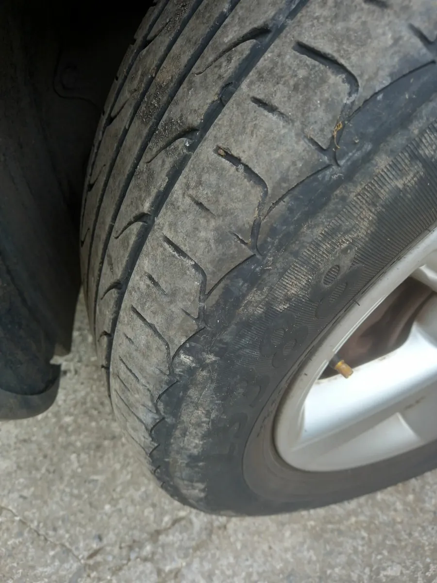 Nissan Qashqai 2008 - Image 3