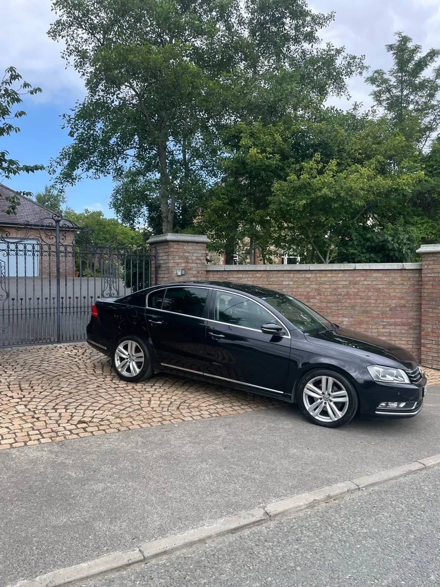 VW PASSAT - Image 3