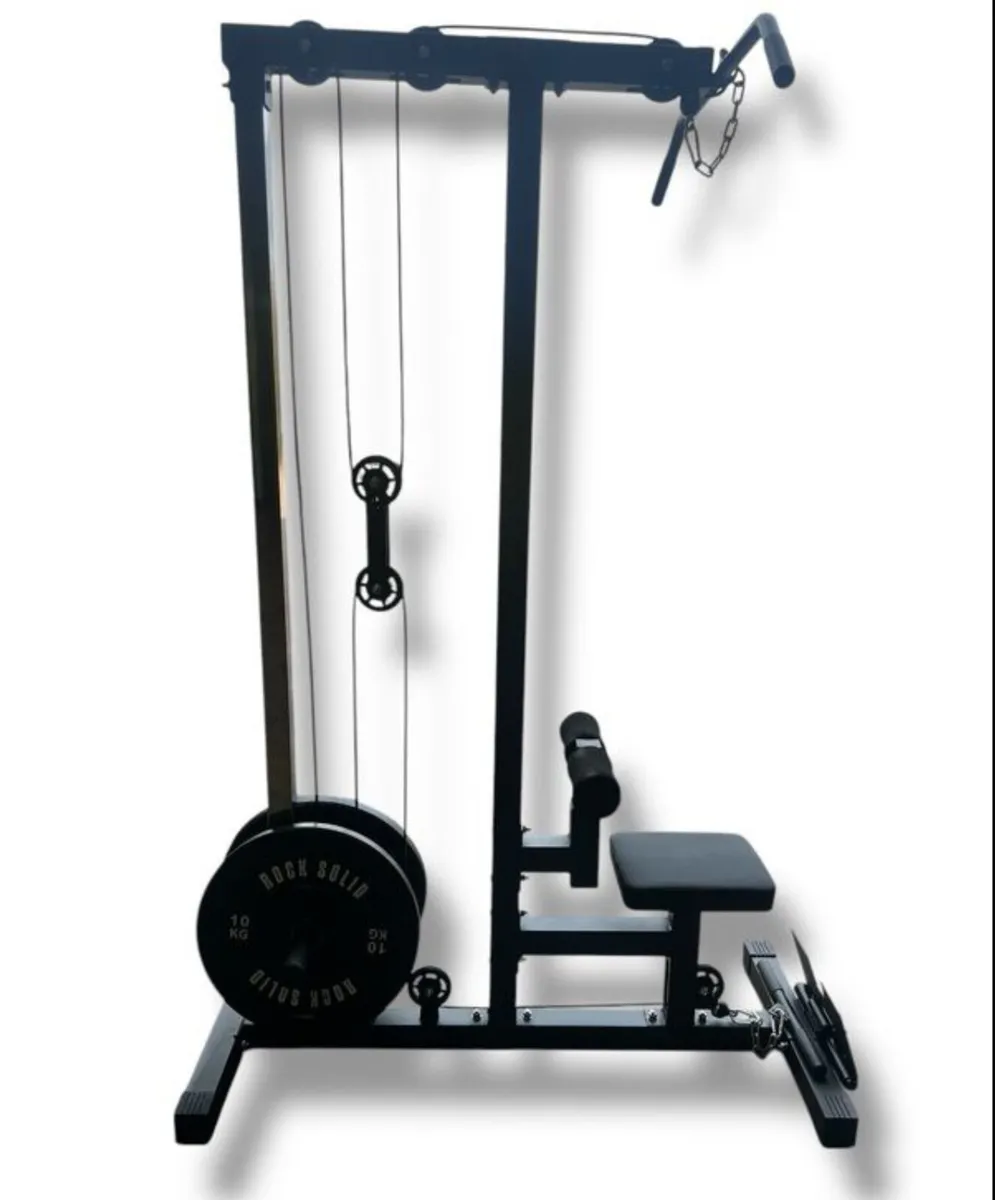 Lat Pulldown / low row combo machine (new in box) - Image 2