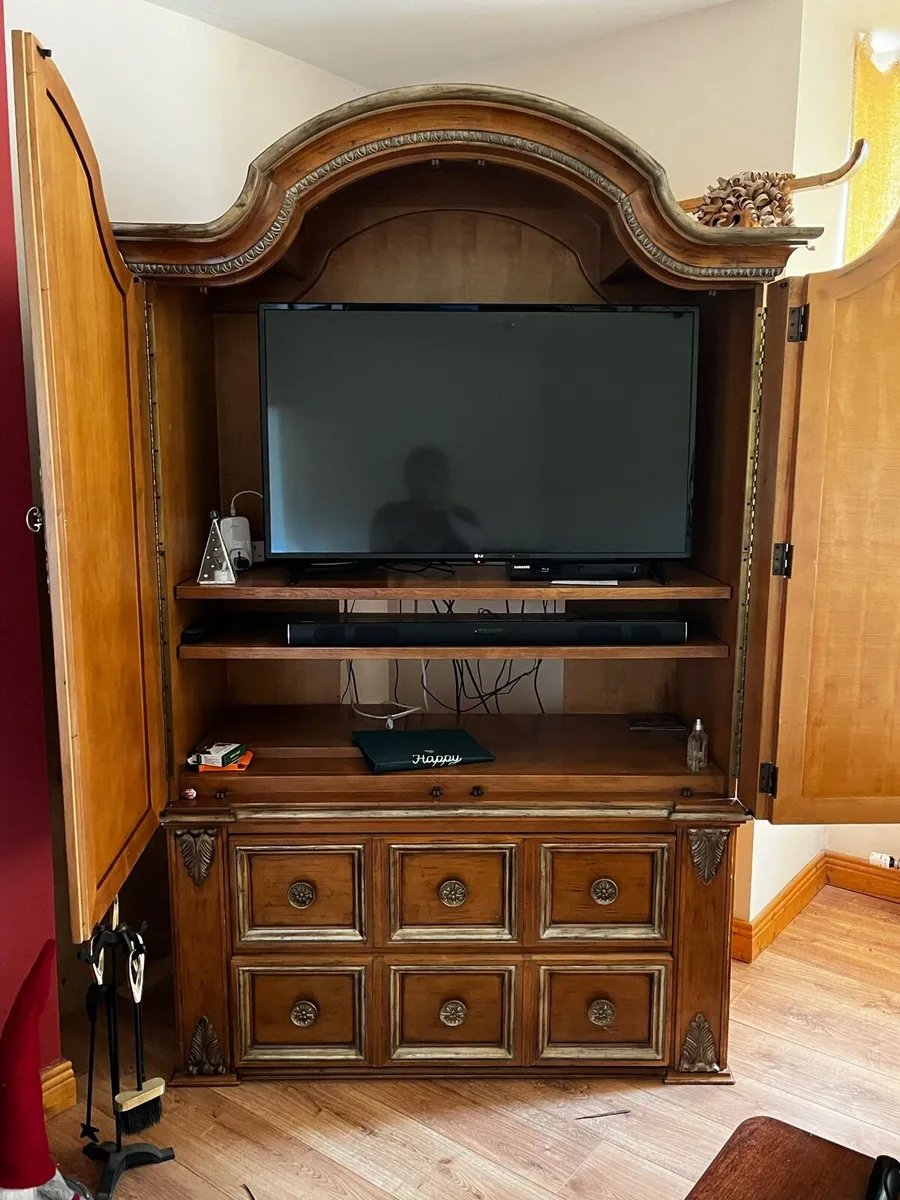 STUNNING CABINET - Solid Wood Luxury Armoire by Ce - Image 4