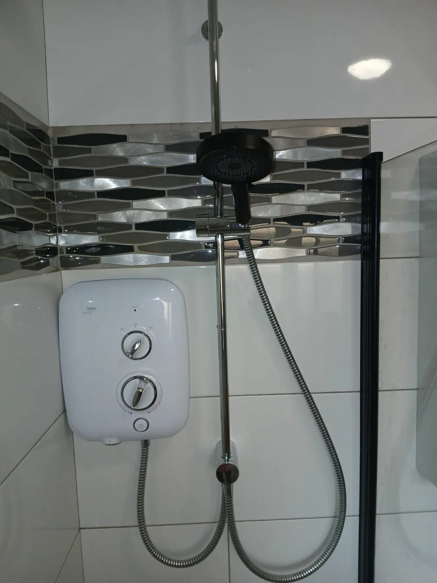 Household items - Image 1